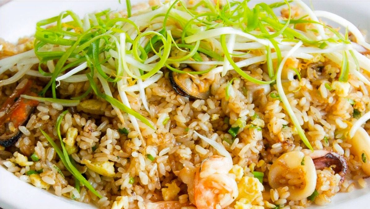 Fuente de Arroz Chaufa Mixto